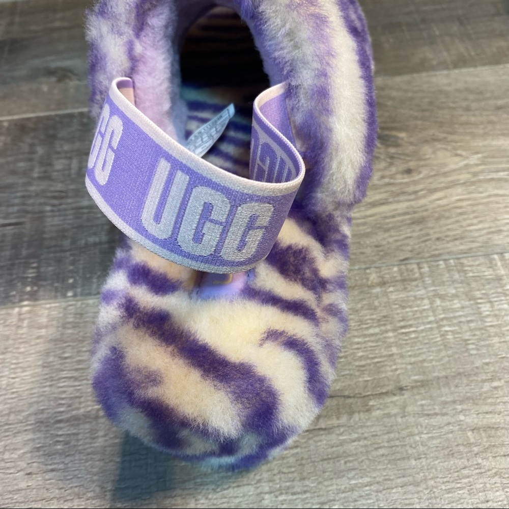 UGG Purple and White Fuzzy Sandals - Picture 7 of 7